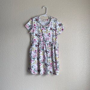 5/$15 Floral Kids Dress with Pockets White, Pink, & Yellow Accents 6X